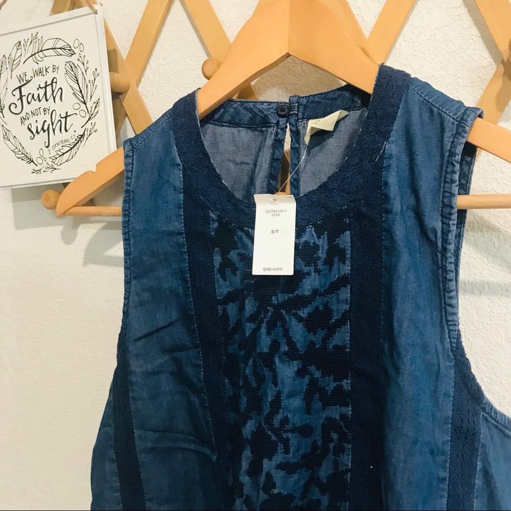 NWT Gap 1969 Chambray Top S/T - Picture 5 of 8